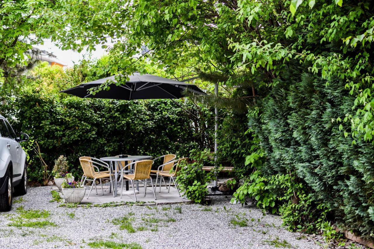 Gartenhotel Garni Pension B&B Инсбрук Экстерьер фото